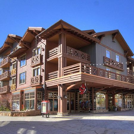 Covered Bridge At Center Village By Copper Mountain Lodging Exterior photo